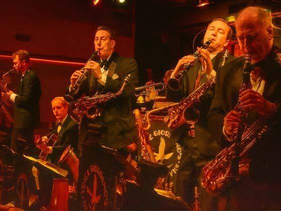 Vince Giordano and The Nighthawks